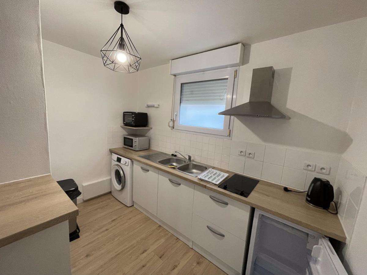 Apartment Le Chaleureux, Accueillant, Gare, Parking Gratuit