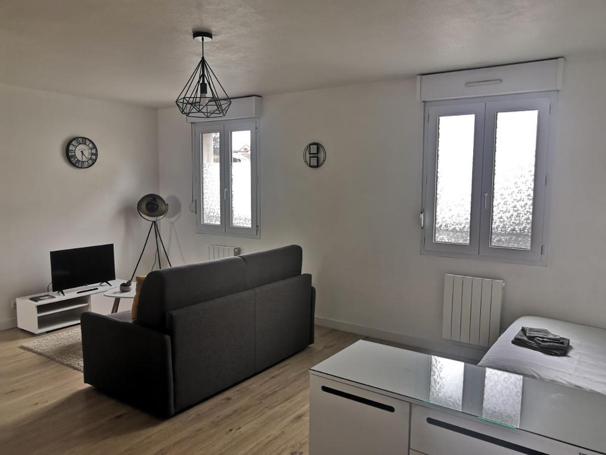Apartment Le Chaleureux, Accueillant, Gare, Parking Gratuit *