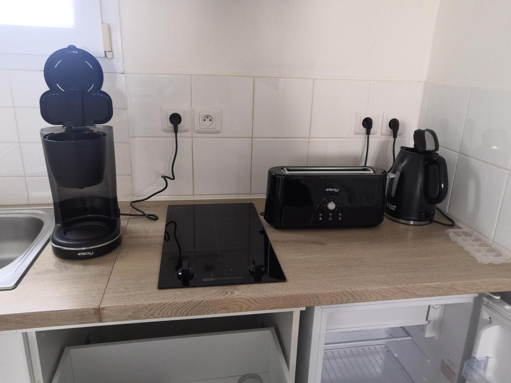 Apartment Le Chaleureux, Accueillant, Gare, Parking Gratuit Le Mans